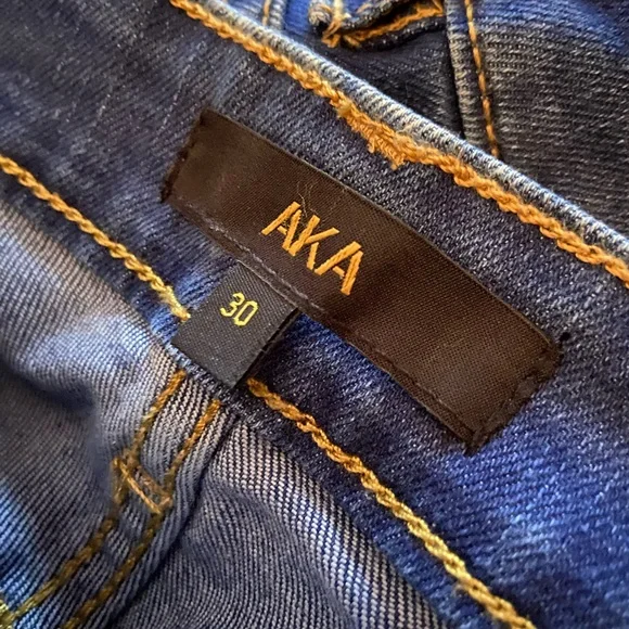 AKA - Picture 3 of 3